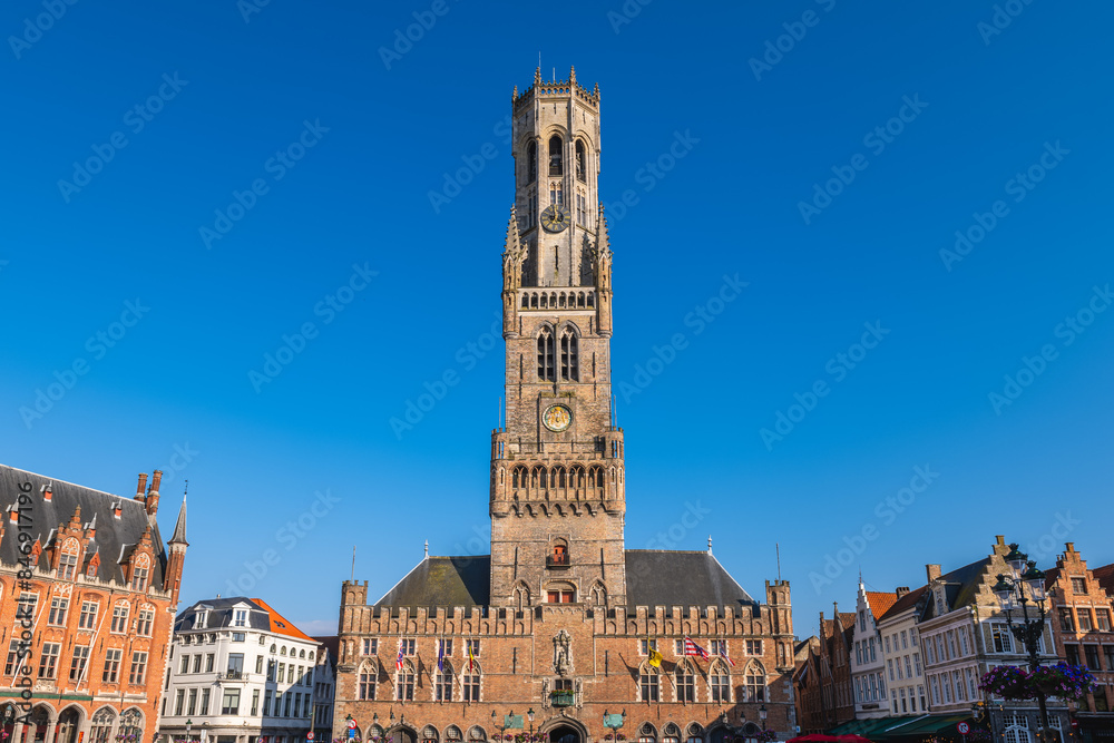 Fototapeta premium Scenery of Markt, the Market Square, and Belfry located in Bruges, Belgium