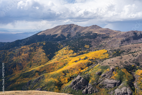 Obraz na płótnie Beautiful Colorado Rocky Mountains in the Fall / Autumn w salonie