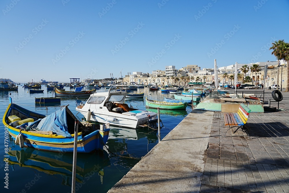 Obraz premium Quay in European Marsaxlokk town in Malta