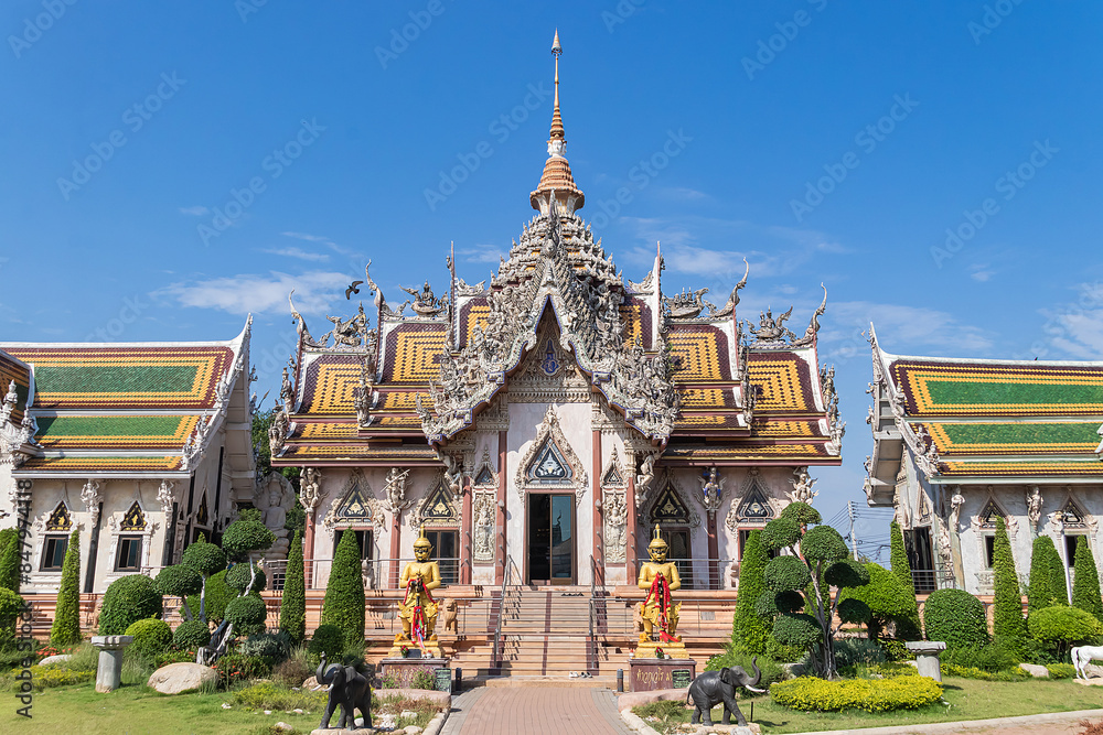 Fototapeta premium Wat Si Sa Thong or gold head is ancient ubosot ordination hall or antique old church for people visit located in Nakhon Chai Si District, Nakhon Pathom Province.