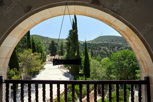 Φωτογραφία arcades and courtyard Orthodox, historic monastery of Saint Neophyte on the isla