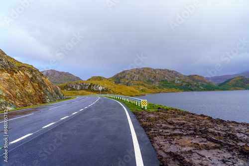 Obraz na płótnie Road along the Loch Bad an Sgalaig, Wester Ross w salonie