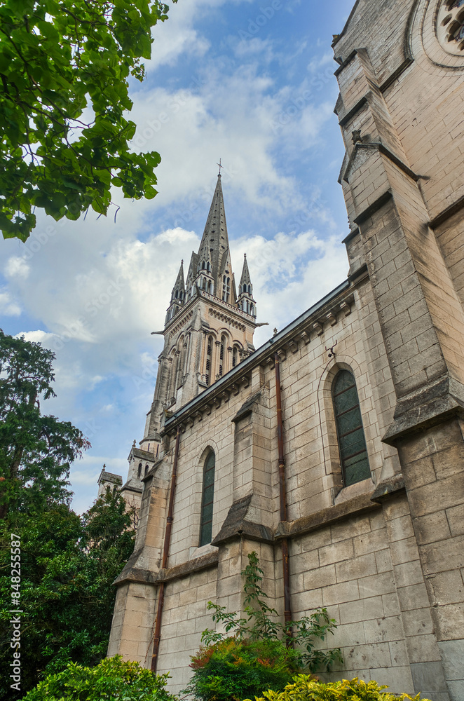 Pau is a city in southwestern France, situated along the northern edge of the Pyrenees, France Pau is a city in southwestern France, situated along the northern edge of the Pyrenees, France