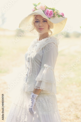 Obraz na plátně Elegant woman victorian or edwardian