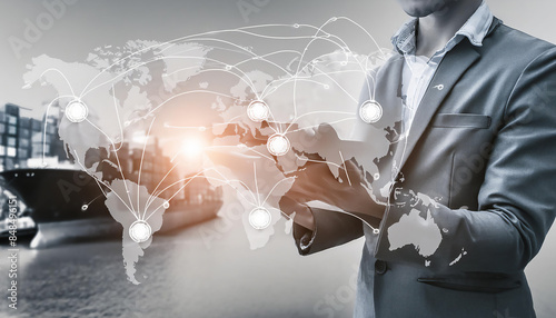  AI technology enhances global logistics for international delivery, using a world map to man