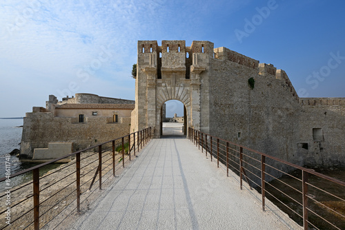 Obraz na płótnie Maniace Fortress in Ortigia, Syracuse, Sicily, Italy w salonie