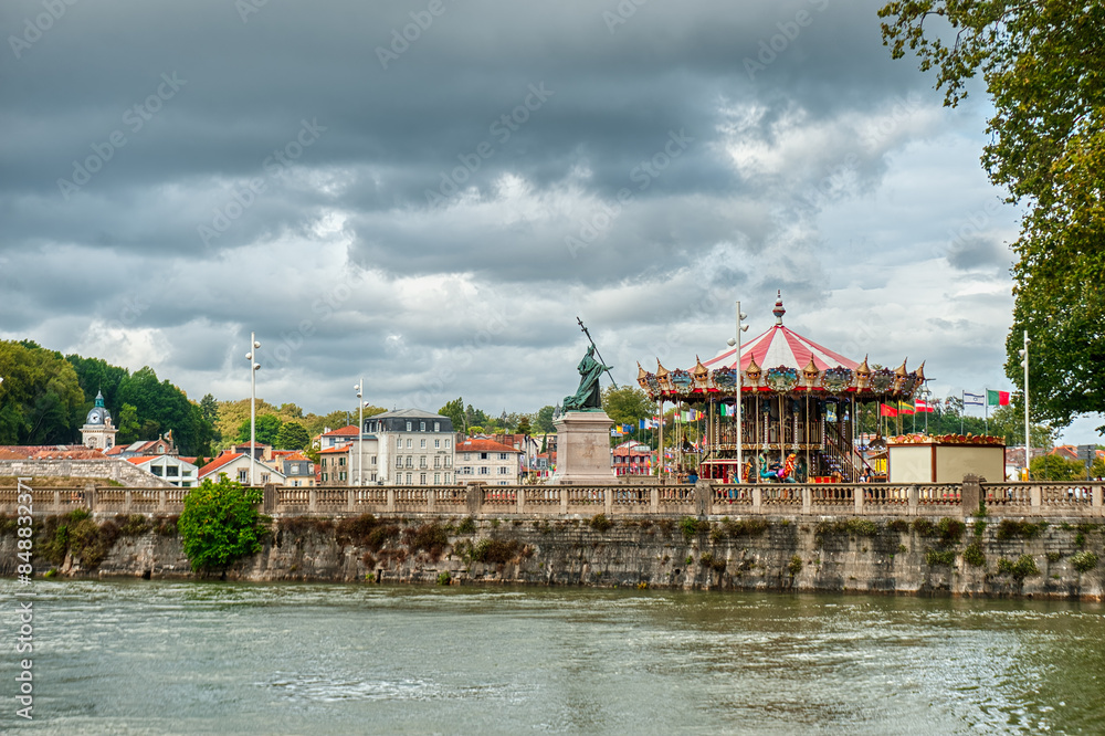 Bayonne is a city in the French Basque Country, at the confluence of the Nive and Adour rivers, in southwestern France. Bayonne is a city in the French Basque Country, at the confluence of the Nive and Adour rivers, in southwestern France.