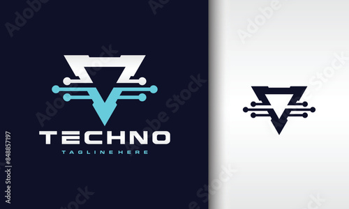 triangle tech logo