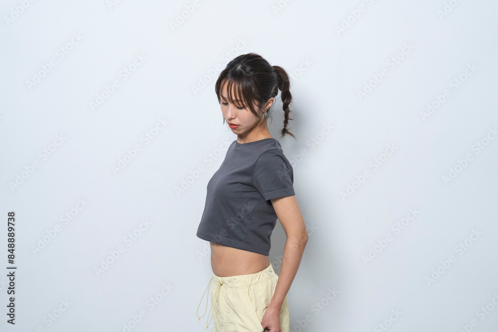 フィットネスをする女性