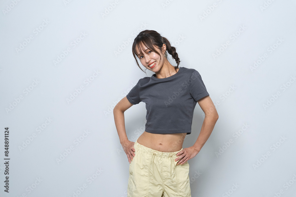 フィットネスをする女性 フィットネスをする女性