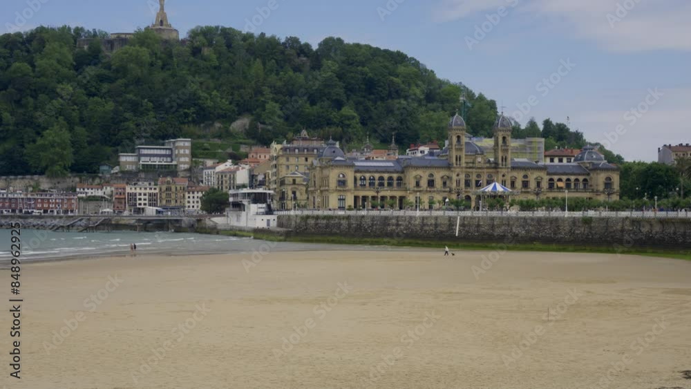 Beach of La Concha and San Sebastian Town Hall, Gipuzkoa, Basque Country, Spain Beach of La Concha and San Sebastian Town Hall, Gipuzkoa, Basque Country, Spain