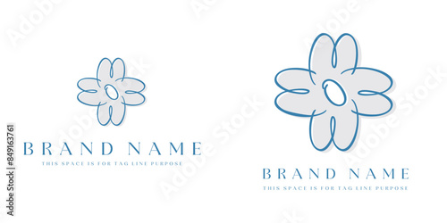 Freehand Clover Shaped Flower Vector Logo Art