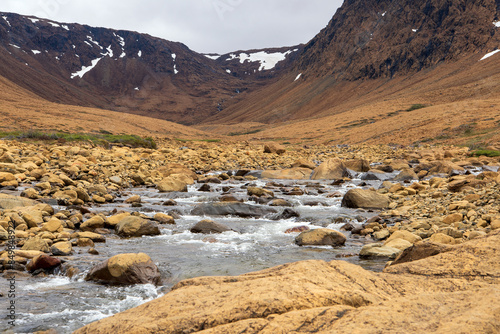 The Tablelands in the southwest of Gros Morne National Park are like a barren desert due to the peridotite rock that is thought to originate in the Earth's mantle. 