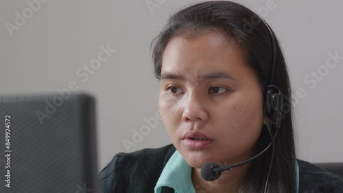 operator is talking and coordinating with the customer.