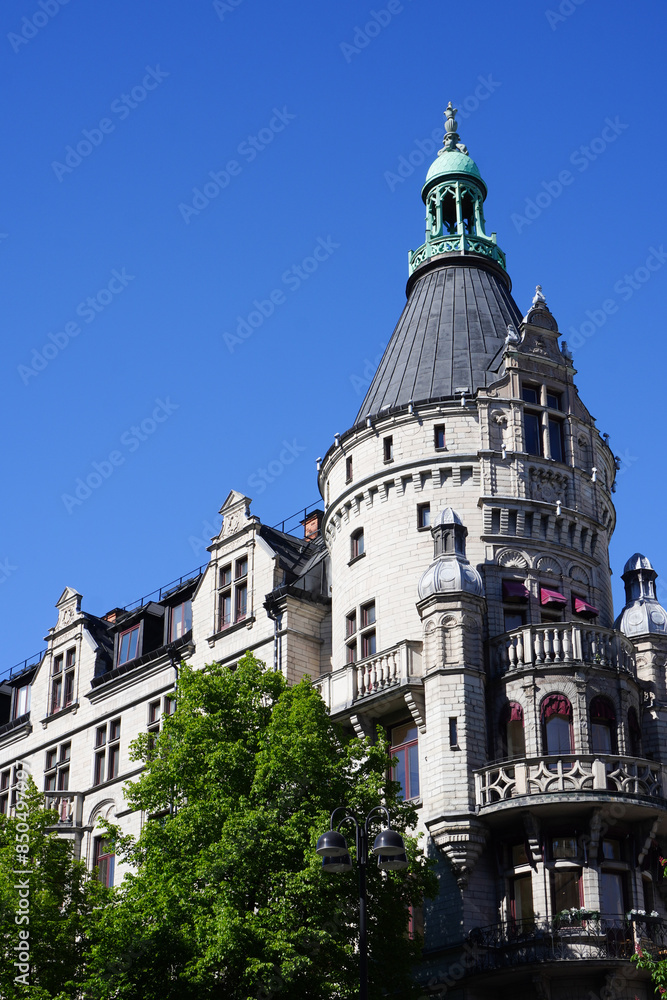 Obraz premium Low angle view of of a classic building
