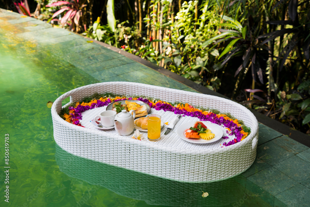 Beautiful view of the breakfast in a swimming pool