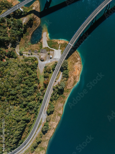 Ponte sobre represa do capivari em Campina grande do sul no Paraná