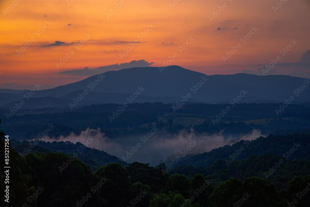 Naklejka premium Sunset in the Appalachian Mountains