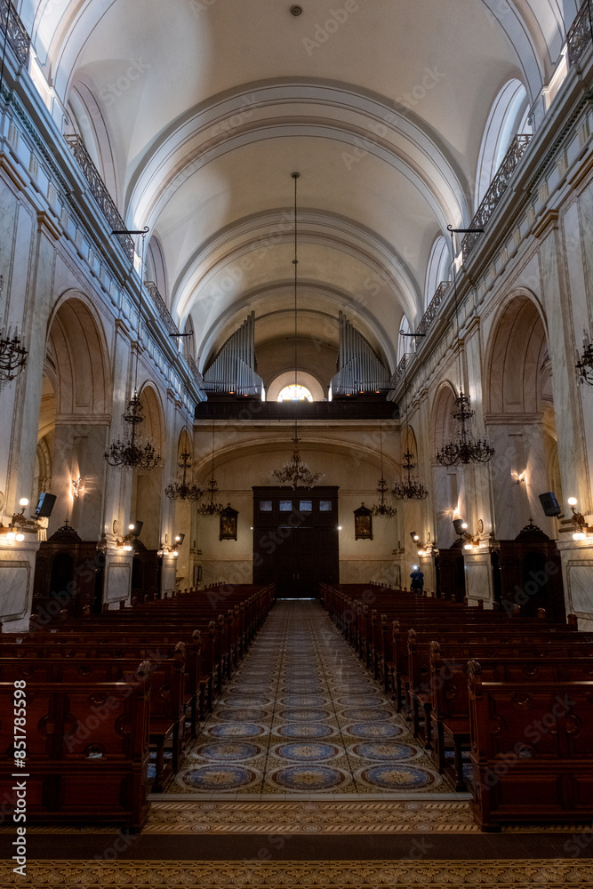 Fototapeta premium Metropolitan Cathedral of Montevideo, located in the Old City of Montevideo. Catholic Church. altar, sanctuary, chapel