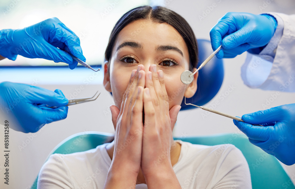© peopleimages.com - Woman, dental patient and scared or shock for healthcare, portrait and medical surgery. Female person, overwhelmed or dentist hand with tools, frightened anxiety for toothache or fear in chair © peopleimages.com - Woman, dental patient and scared or shock for healthcare, portrait and medical surgery. Female person, overwhelmed or dentist hand with tools, frightened anxiety for toothache or fear in chair