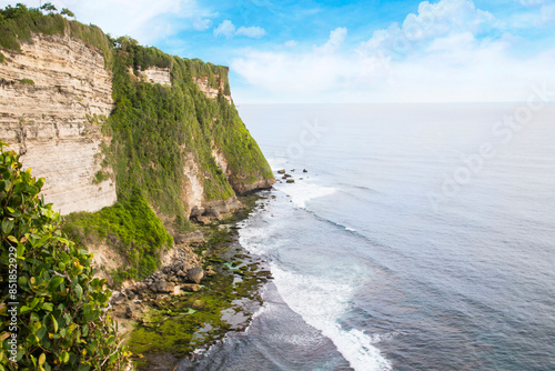 Obraz na płótnie Beautiful view of Uluwatu rock at sunset in Bali, Indonesia w salonie