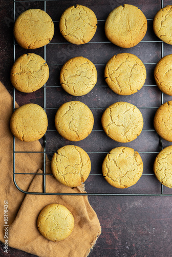 ginger snap biscuits on wire colling rack
