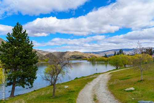 Obraz na płótnie Landscape View Clutha River, Cromwell, South Island New Zealand w salonie