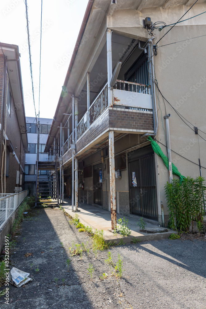 日本の古い集合住宅 日本の古い集合住宅