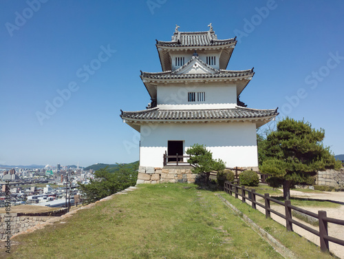 丸亀城 西側から見た天守