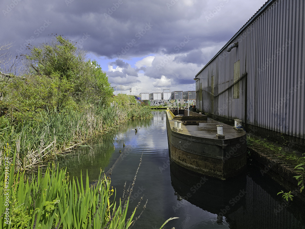 Fototapeta premium Canal arm