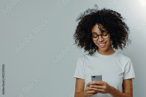 woman with phone, smiling
