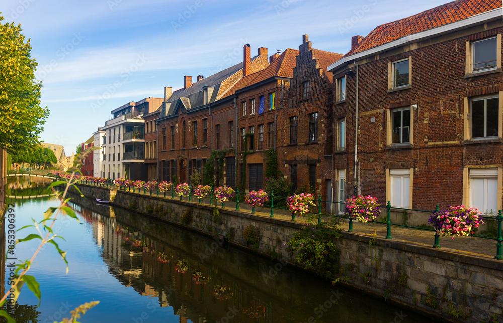 Obraz premium Picturesque buildings in the historic centre of Ghent, Belgium