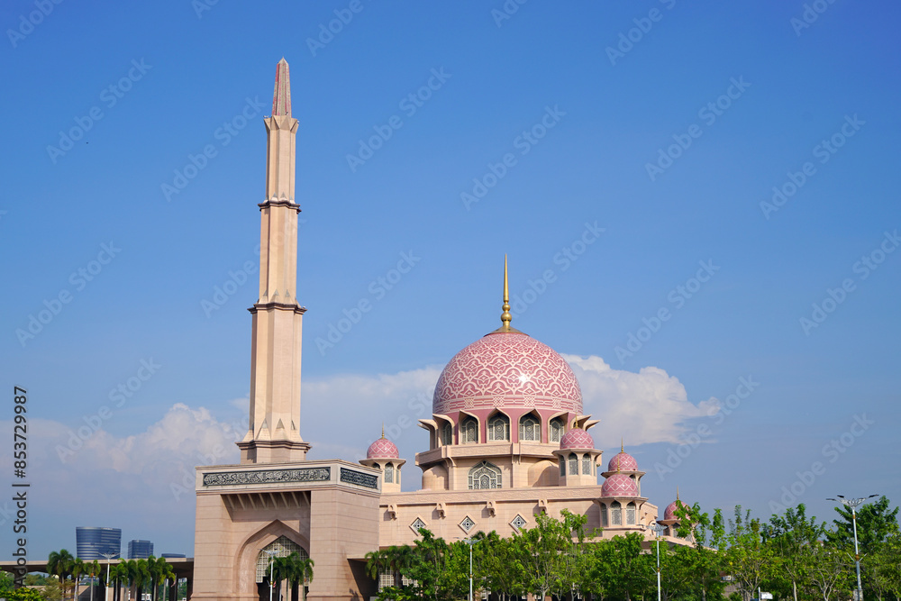 Fototapeta premium Putra Mosque, Putrajaya, Malaysia
