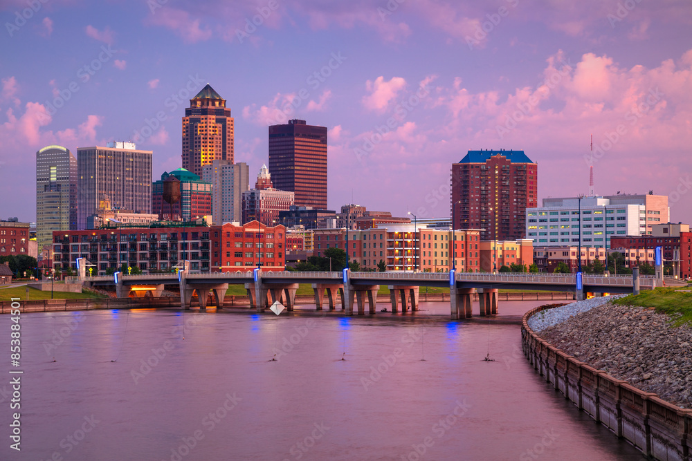 Des Moines, Iowa, USA. Cityscape image of Des Moines skyline, Iowa, USA at summer sunrise.