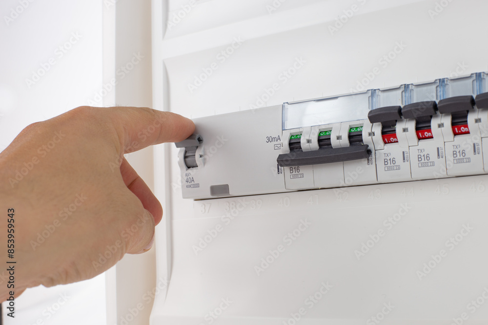 Hand Operating Circuit Breaker Panel Hand Operating Circuit Breaker Panel