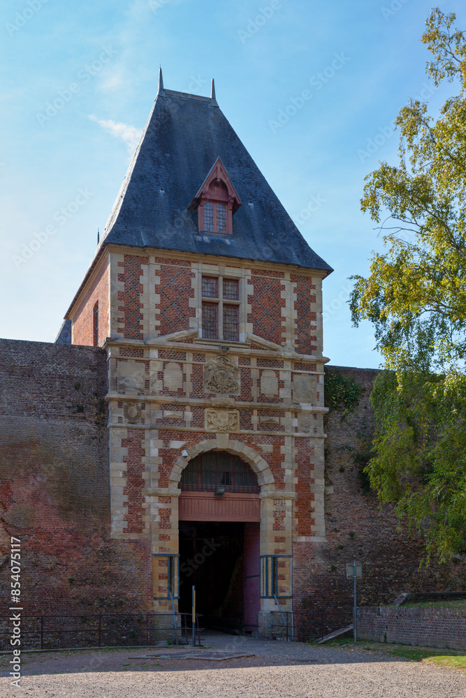 Fototapeta premium The Porte de Bretagne of the old ramparts of the town of Péronne