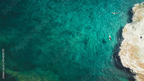 sea lightness