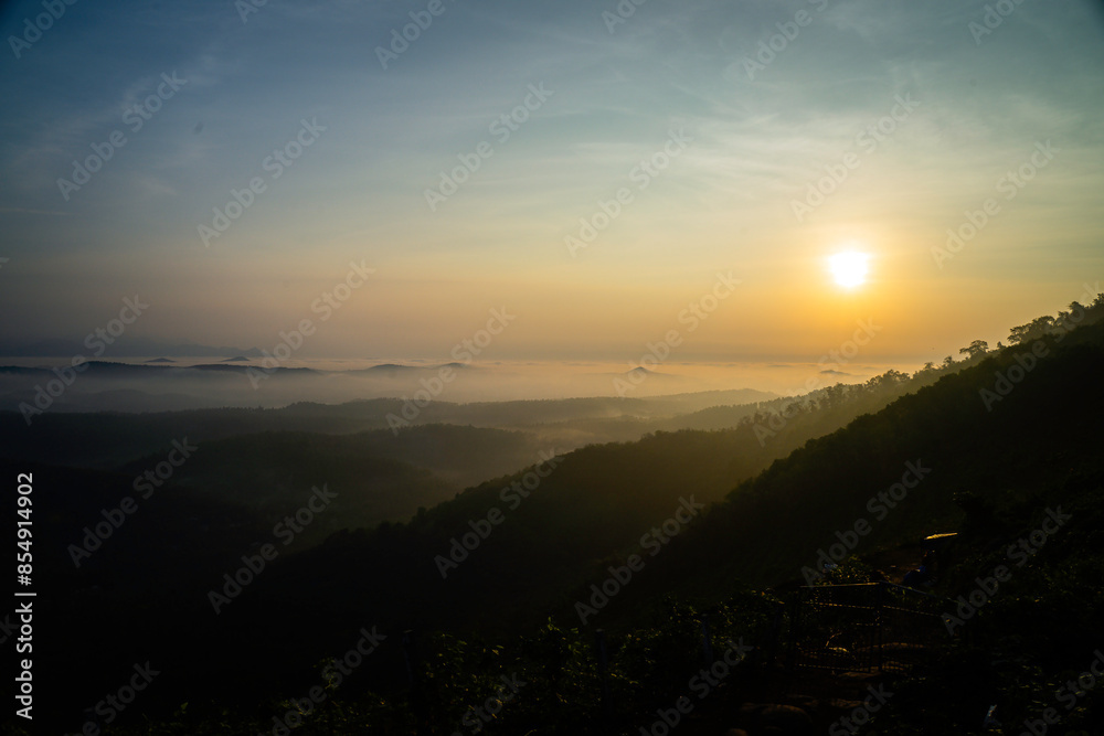 Obraz premium Glimpses of Mini Ooty Malappuram Kerala, India. and evening sunset.