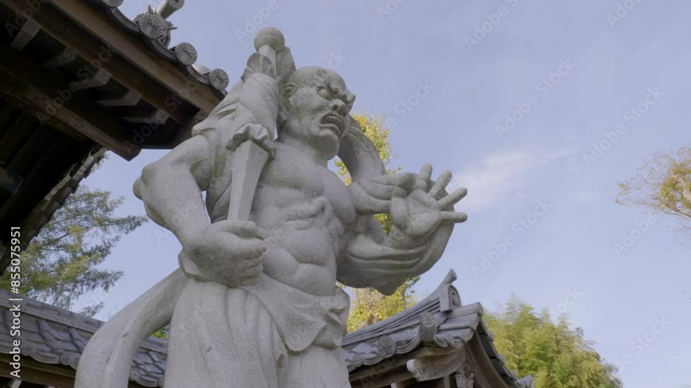 The Nio are there to guard and protect the temple from evil spirits and demons but also human robbers. Like other forms of Buddhist art in Japan there are a wide range of styles for Nio. The Nio are there to guard and protect the temple from evil spirits and demons but also human robbers. Like other forms of Buddhist art in Japan there are a wide range of styles for Nio.
