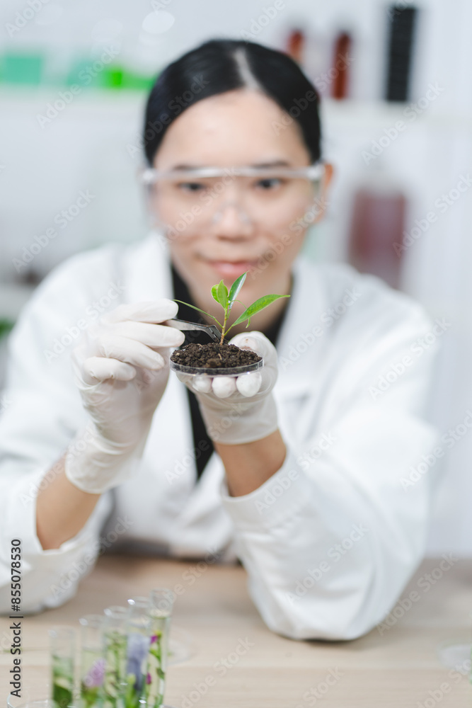 Advancing Scientific Research in the Laboratory: Botanical and Pharmaceutical on Plant Chemistry, Fusion of Medical Science and Nature, Pioneering Biotechnological Discoveries in Herbal Medicine Advancing Scientific Research in the Laboratory: Botanical and Pharmaceutical on Plant Chemistry, Fusion of Medical Science and Nature, Pioneering Biotechnological Discoveries in Herbal Medicine