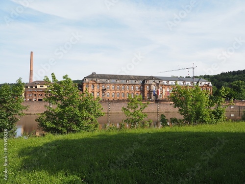 Obraz na płótnie Mettlach - Ehemalige Benediktinerabtei mit altem Abteipark w salonie