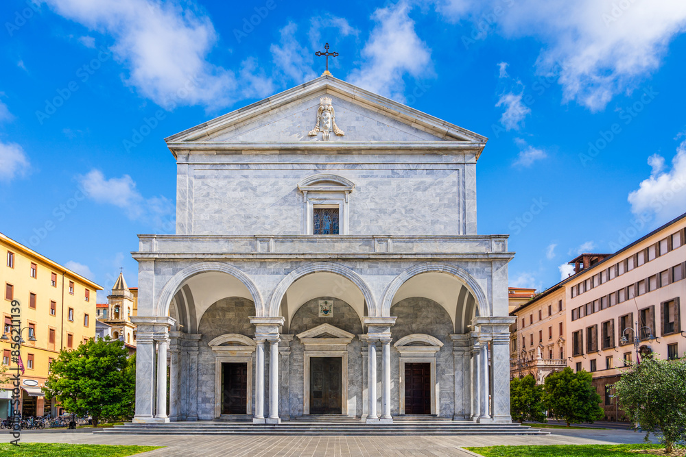 Fototapeta premium Livorno, Tuscany, Italy: The cathedral of Livorno dedicaed to Saint Francis of Assisi