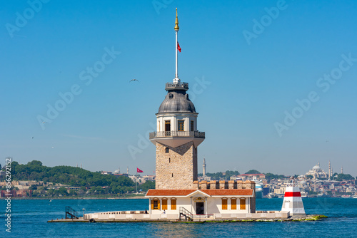 Maiden's tower at the coast of Uskudar in Istanbul, Turkey photo