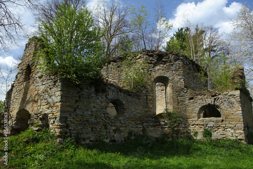 Fototapeta Naklejka Na Ścianę i Meble -  Ruins of Orthodox church in Berezka, Poland 