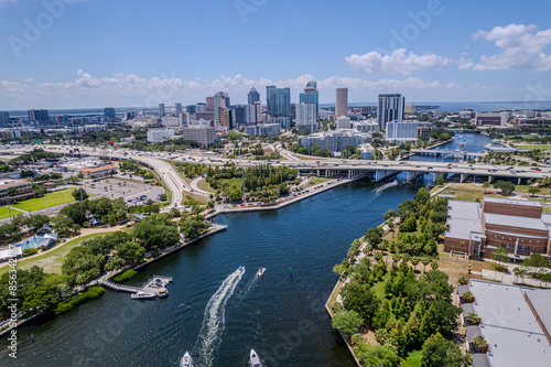Fototapeta Naklejka Na Ścianę i Meble -  Beautiful aerial view of the Tampa bay City, it's Skyscrapers and Ybor city