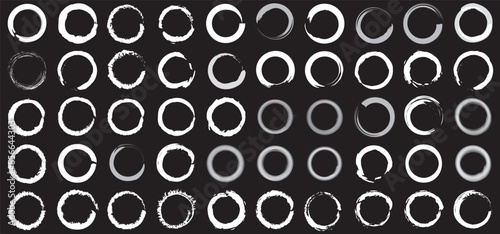Grunge circle brush,grunge round shape.