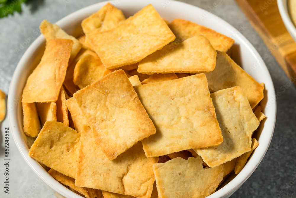 Homemade Crispy Pita Chips Homemade Crispy Pita Chips