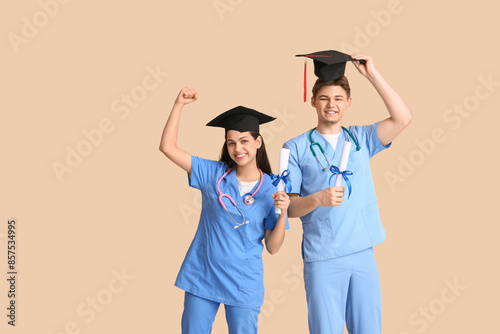 Happy medical graduate coup...