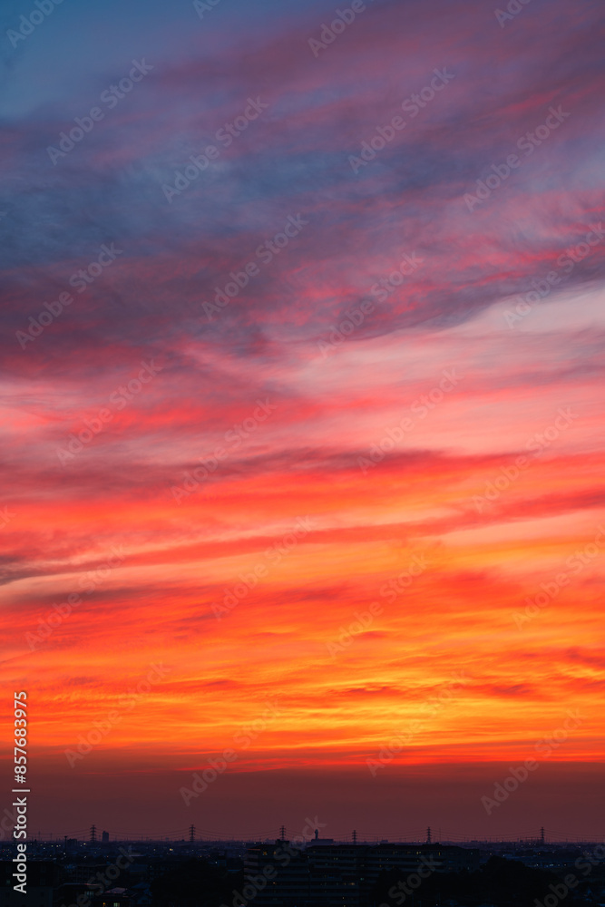 Naklejka premium 夕焼けの巻層雲