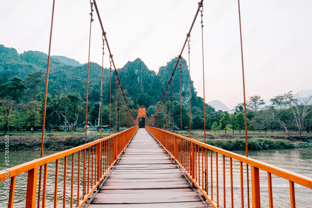 Obraz premium Orange bridge over song river Landmark in Vang Vieng,Laos 